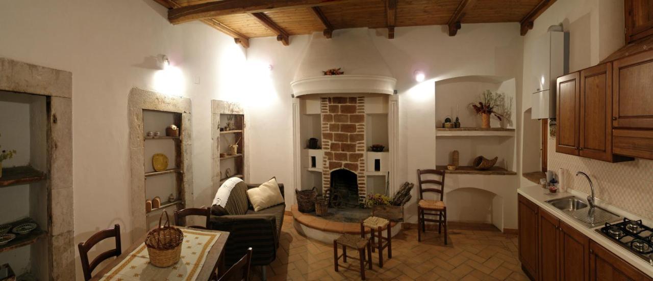 Le Siepi Country House Santo Stefano Di Sessanio Extérieur photo